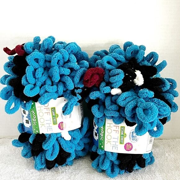 Lion Brand Yarn Sesame Street Off The Hook Fuzzy Friends Cookie Monster 2 Skeins - Picture 2 of 4